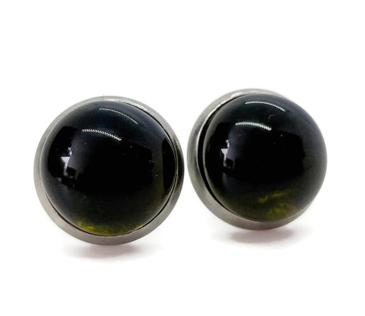 Boucles d'oreilles cabochon vert foncé, en verre recyclé - Bijoux Le fil d'Ariane