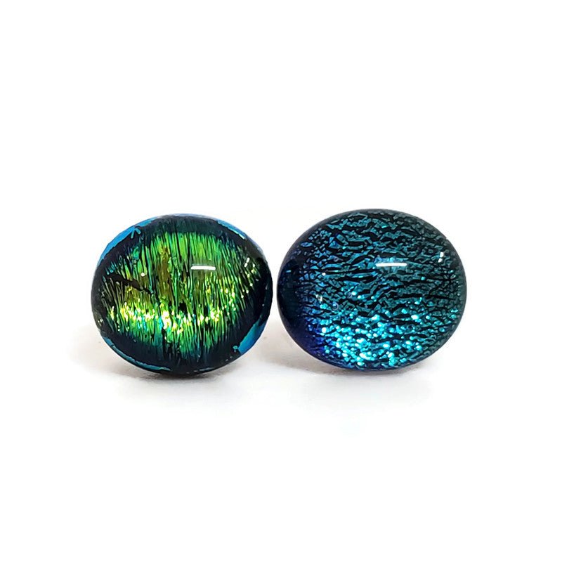 +/- 9 mm, Boucles d'oreilles dépareillées, verre fusion #21 - Bijoux Le fil d'Ariane
