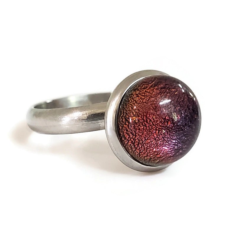 Bague rouge-prune, verre fusion - Bijoux Le fil d'Ariane