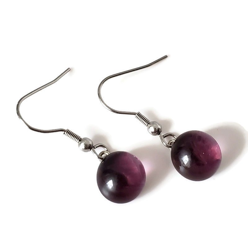 Boucles d'oreille pendantes Solstice lustré (mauve), verre recyclé - Bijoux Le fil d'Ariane