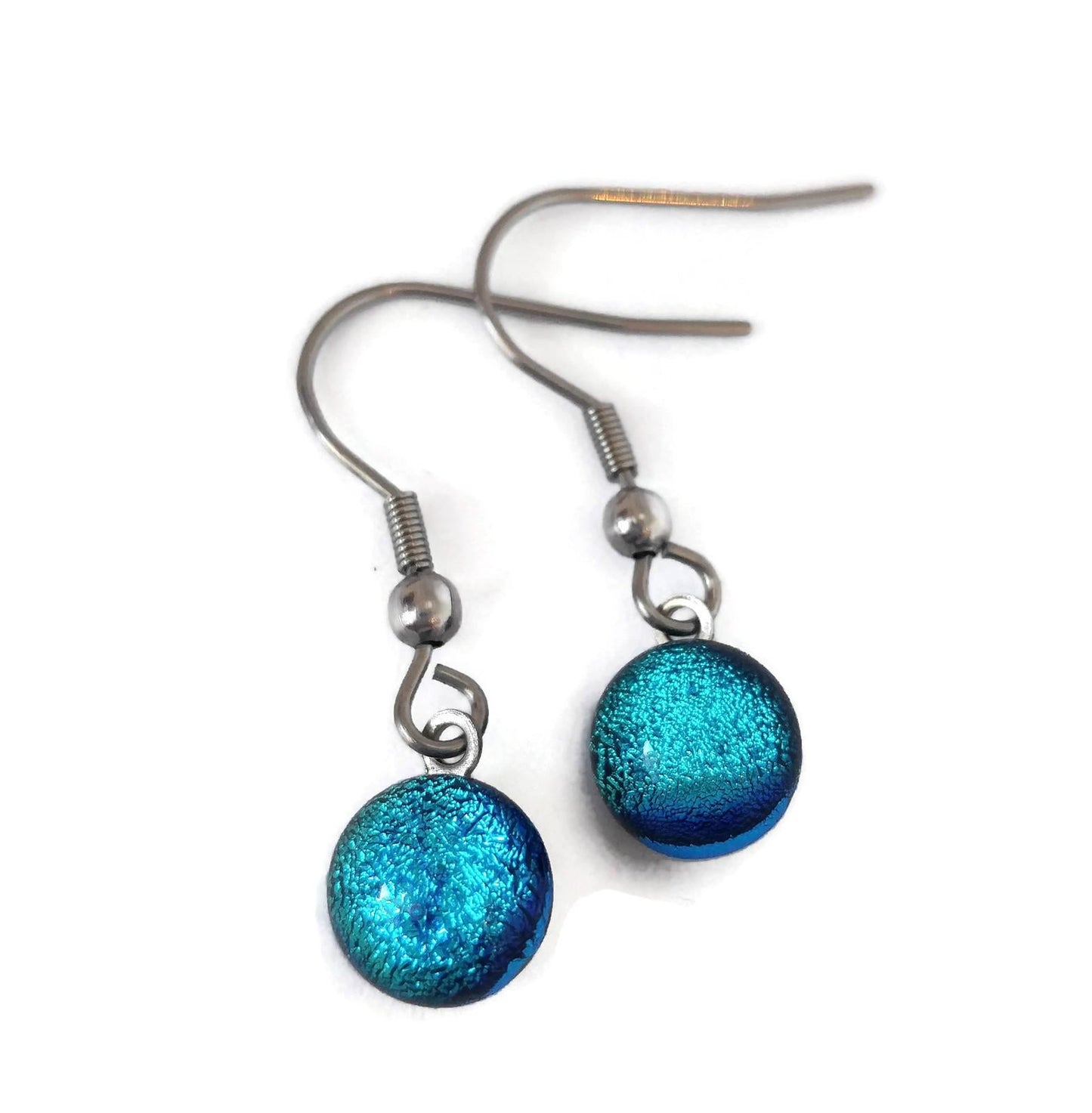 Boucles d'oreille turquoise-bleu, pendantes en verre fusion - Bijoux Le fil d'Ariane