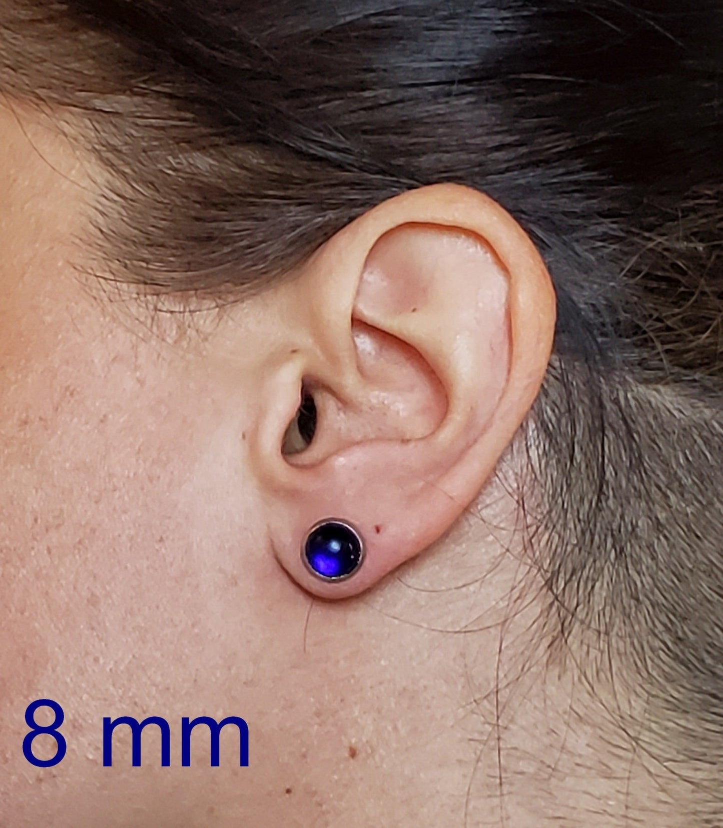 Boucles d'oreilles cabochon violet, en verre fusion - Bijoux Le fil d'Ariane