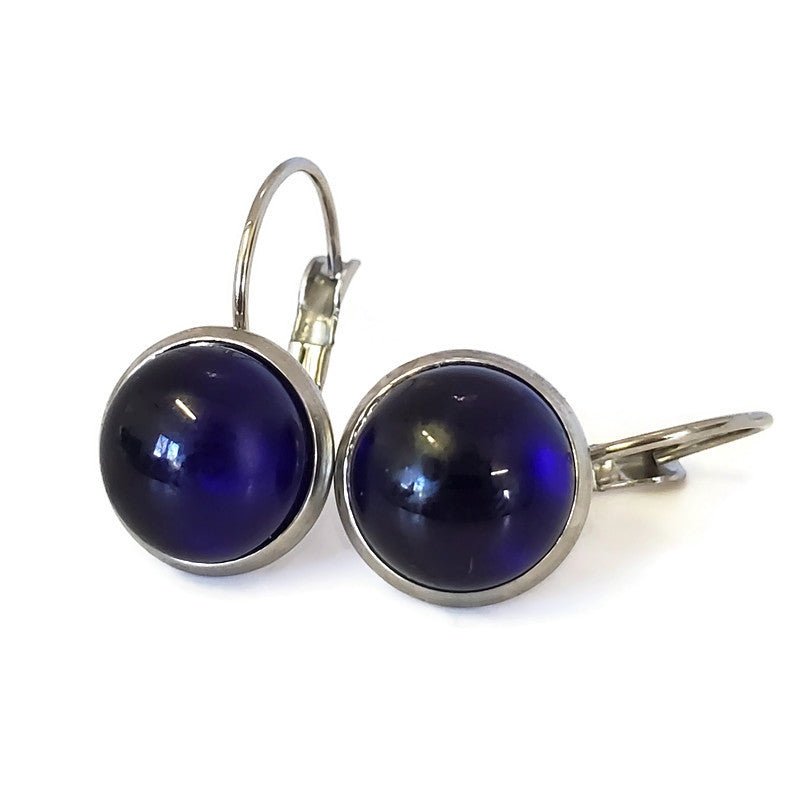 Boucles d'oreilles leviers Minuit,lustré, en verre recyclé - Bijoux Le fil d'Ariane
