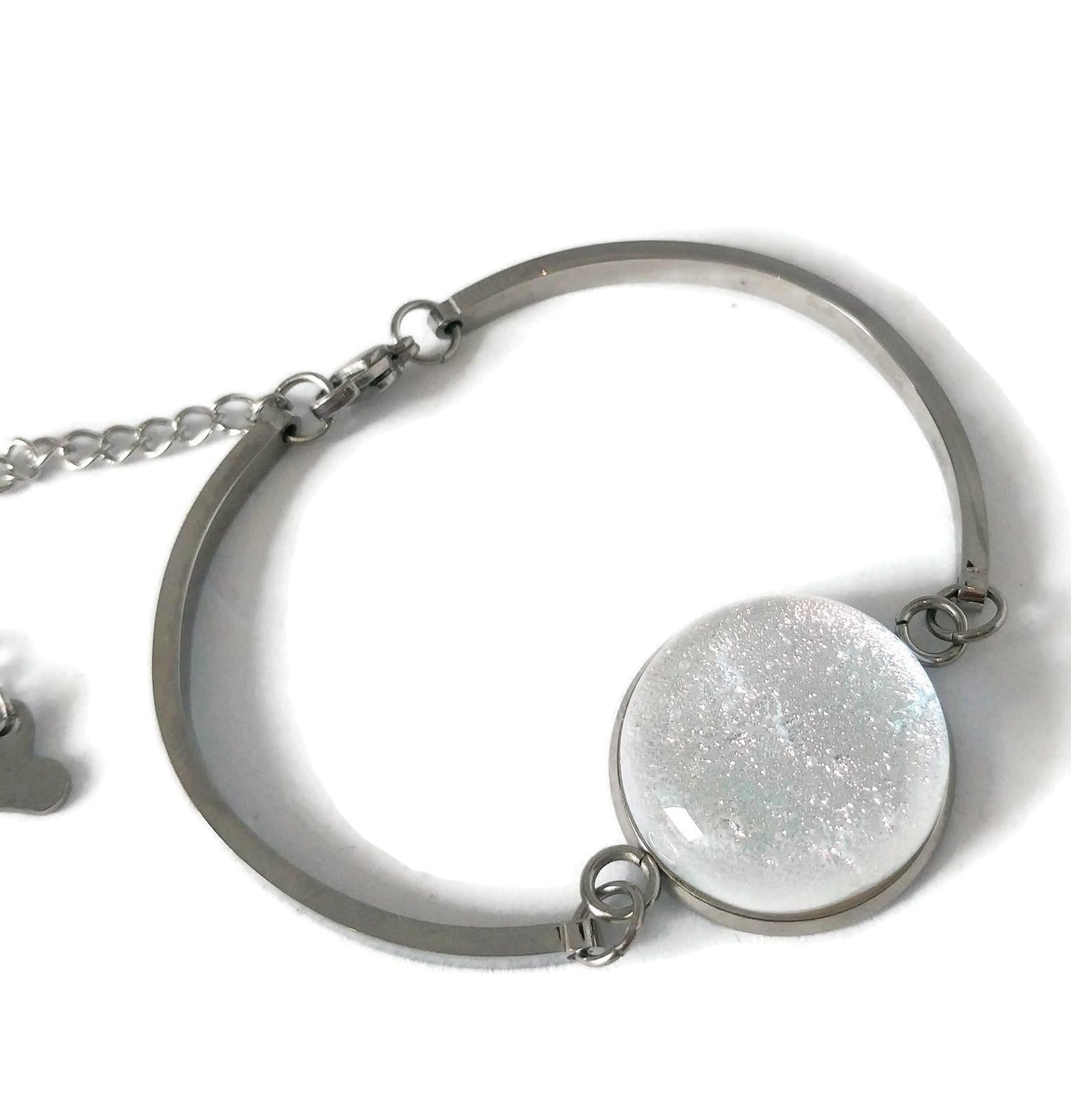 Bracelet d'acier inoxydable et verre fusion blanc rose pâle - Bijoux Le fil d'Ariane