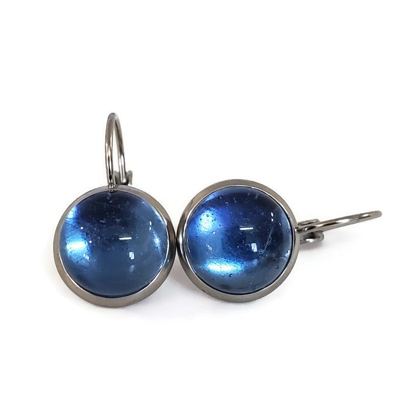 Édition limitée d'avril (bleu jeans) - Bijoux Le fil d'Ariane