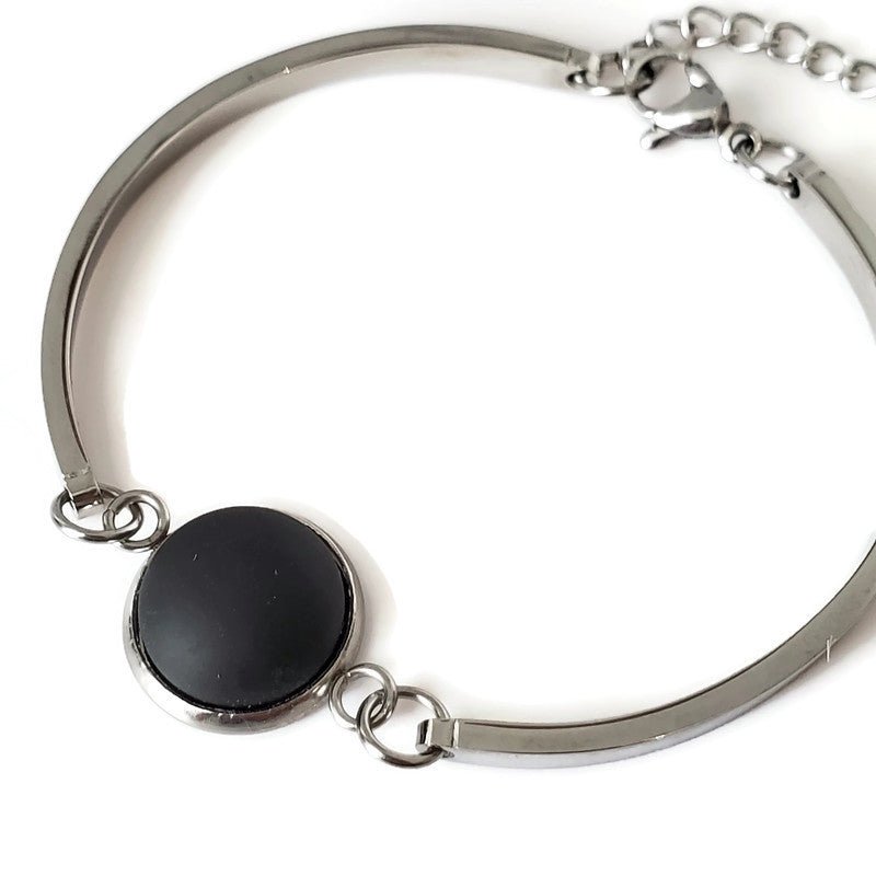 Mini bracelet verre récupéré et inox Black Velvet (noir mat) - Bijoux Le fil d'Ariane