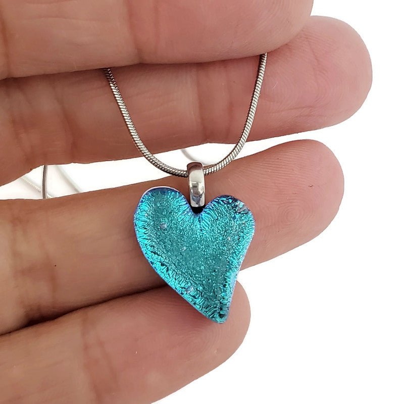 Mini coeur, bleu turquoise, verre fusion - Bijoux Le fil d'Ariane