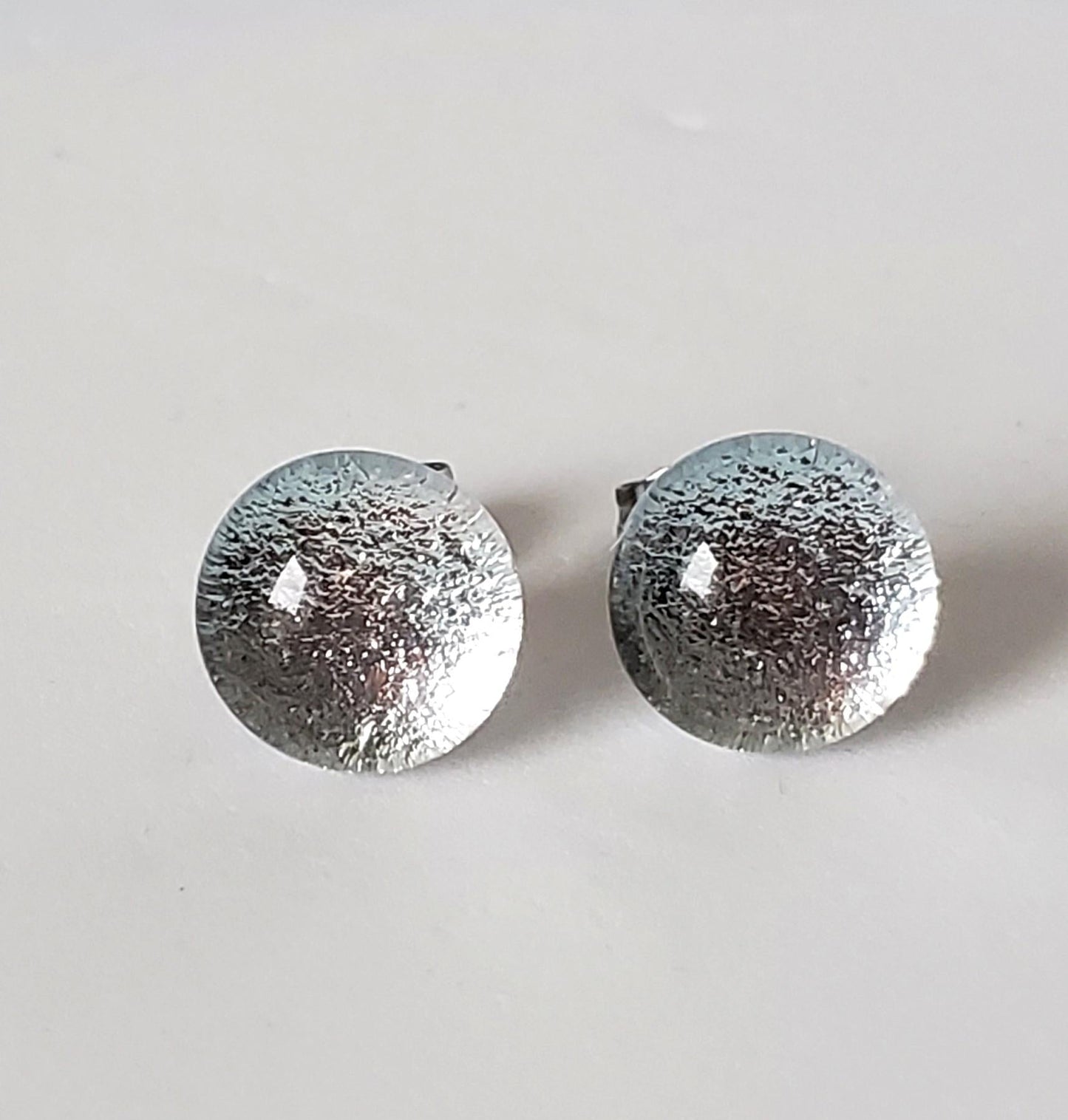 Puces d'oreille argent transparent, verre fusion - Bijoux Le fil d'Ariane