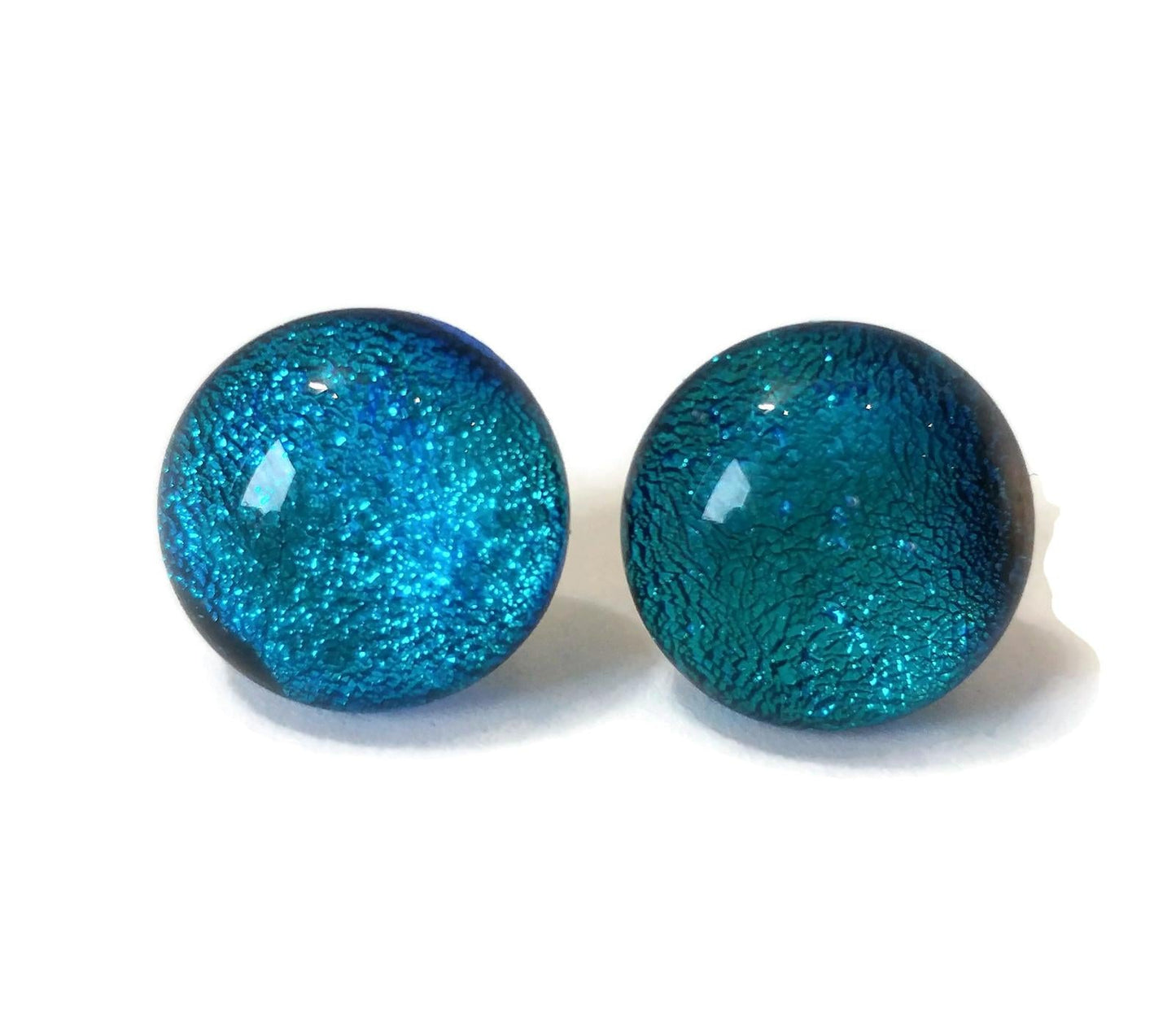 Puces d'oreille bleu-turquoise, verre fusion - Bijoux Le fil d'Ariane