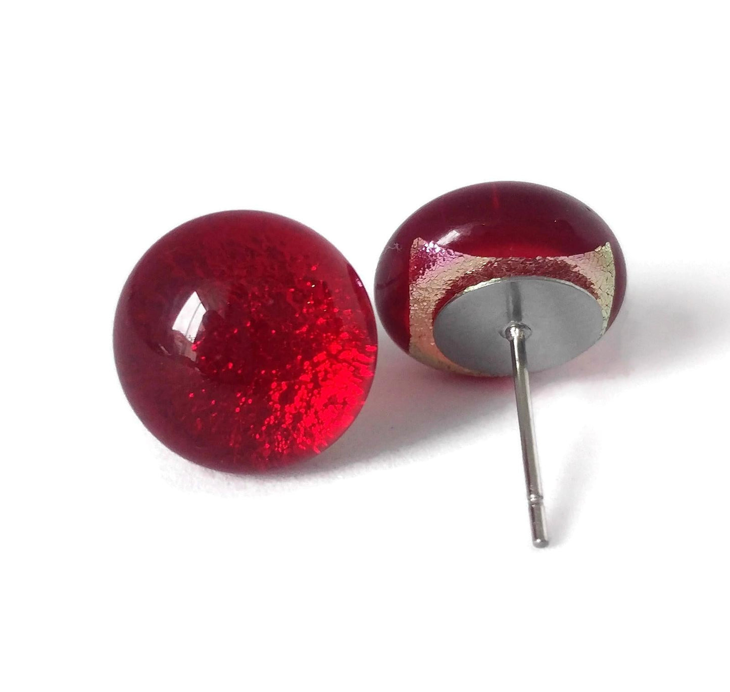 Puces d'oreille rouge vif, verre fusion - Bijoux Le fil d'Ariane