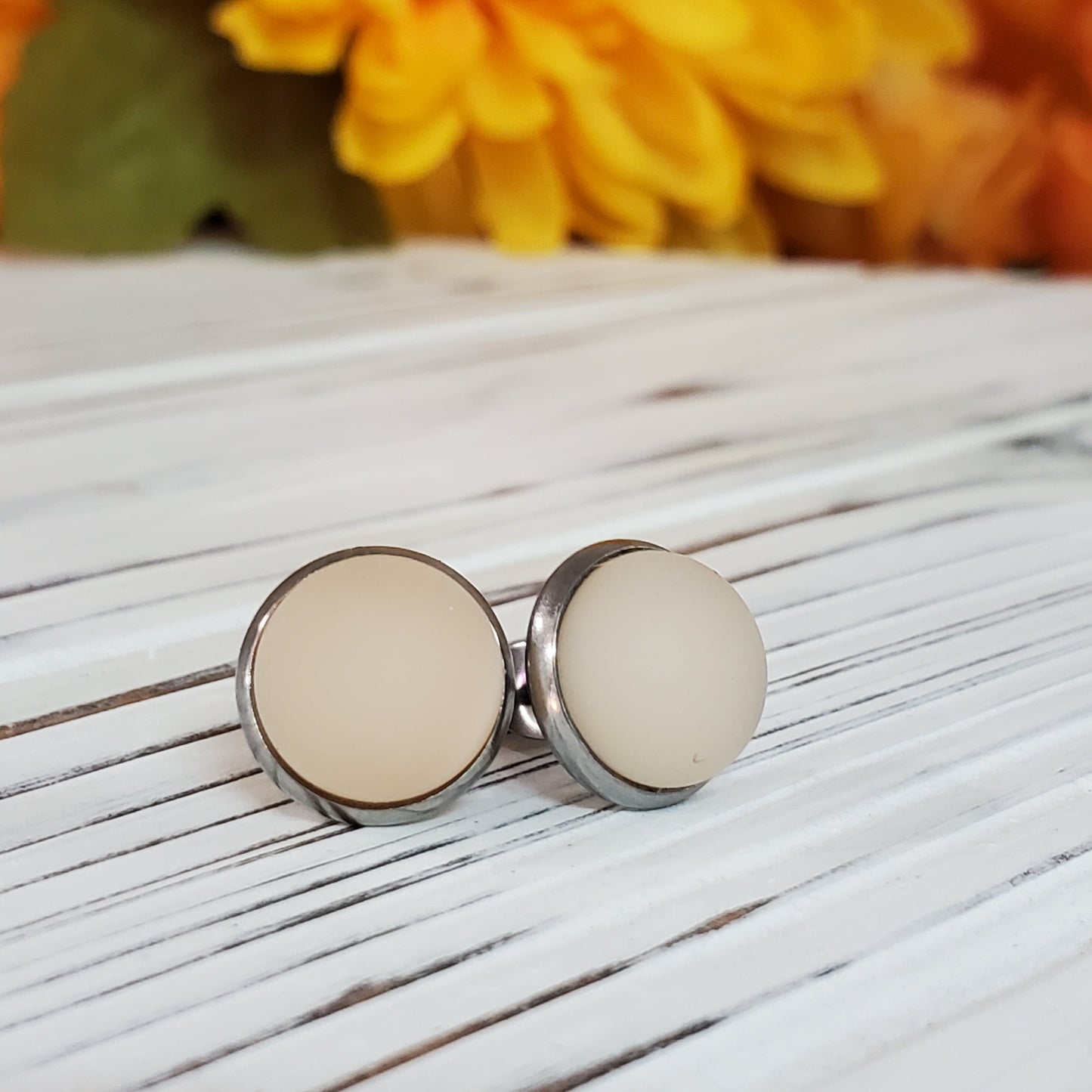 Série beige - plusieurs modèles - lustré et mat - Bijoux Le fil d'Ariane