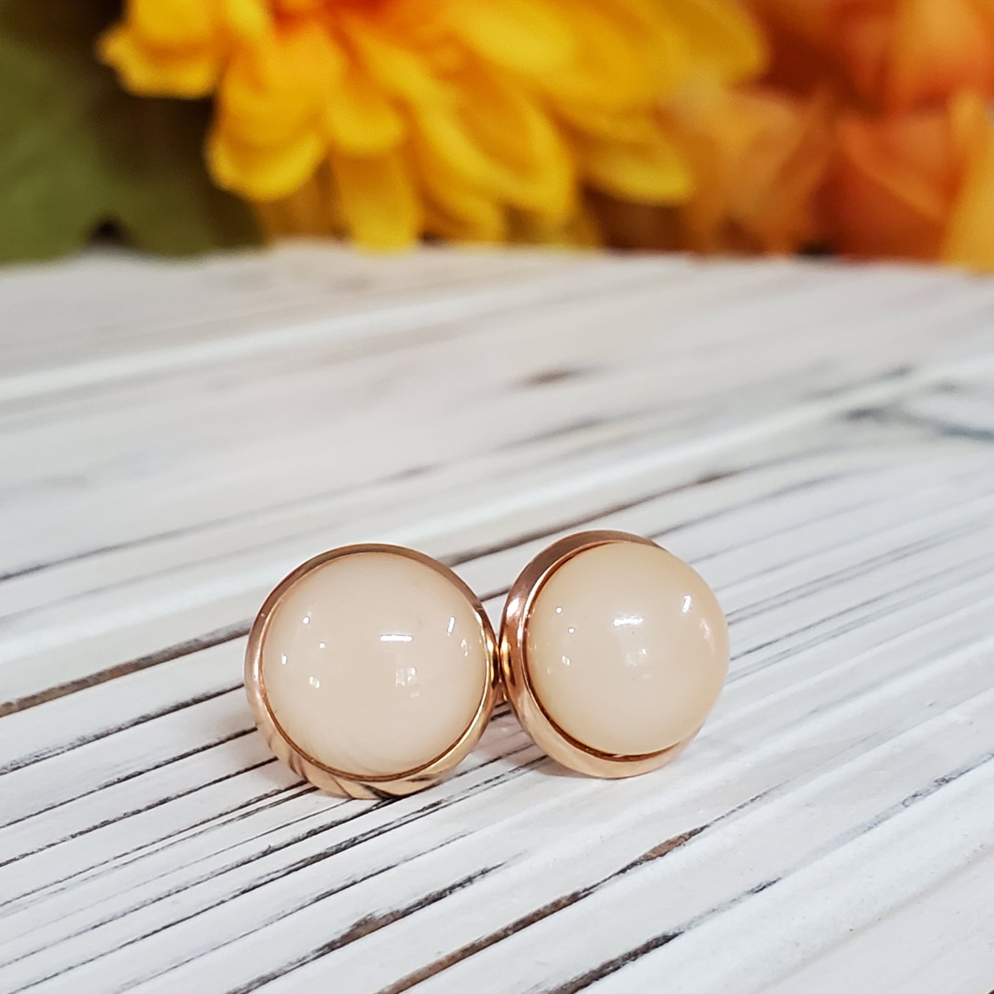 Série beige - plusieurs modèles - lustré et mat - Bijoux Le fil d'Ariane