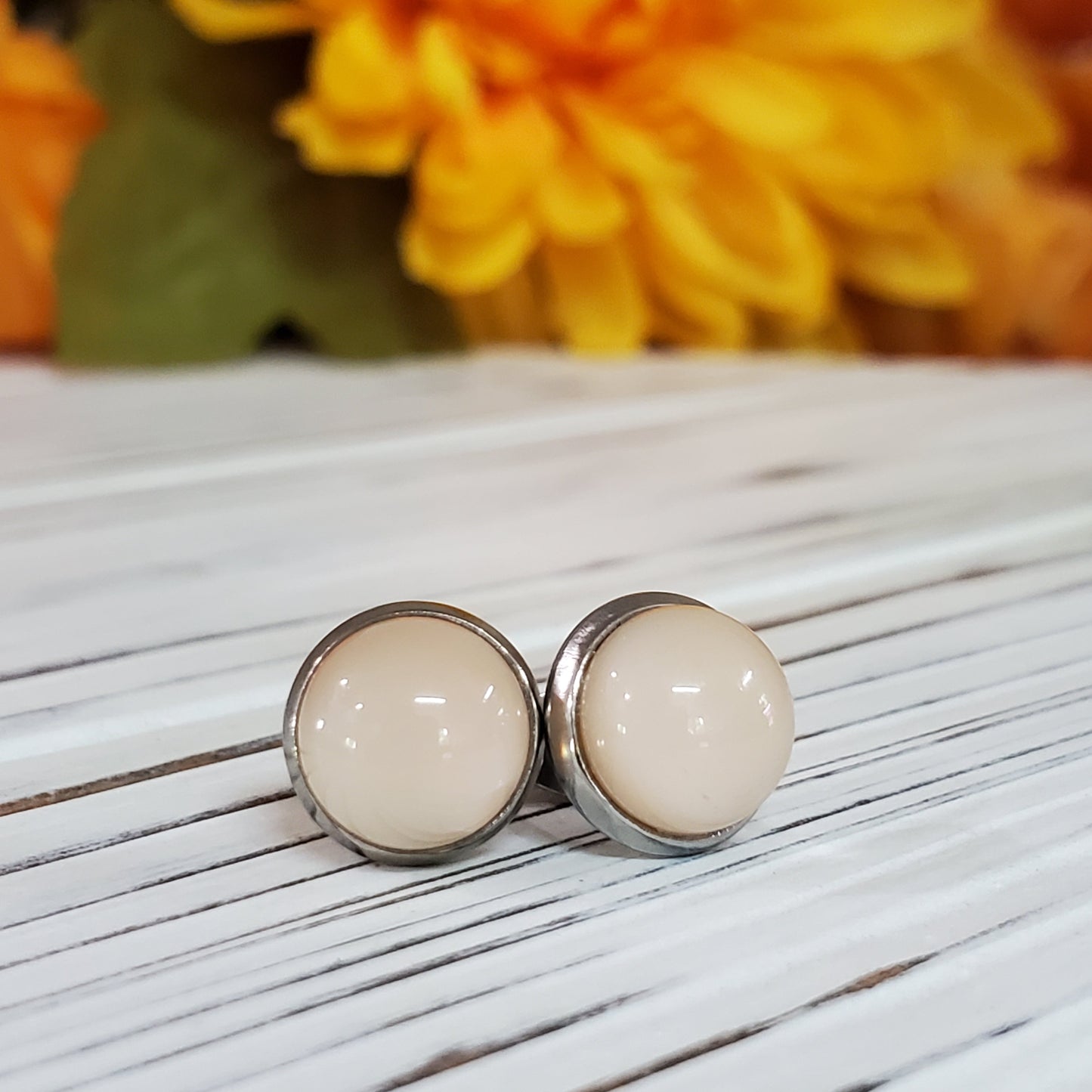 Série beige - plusieurs modèles - lustré et mat - Bijoux Le fil d'Ariane