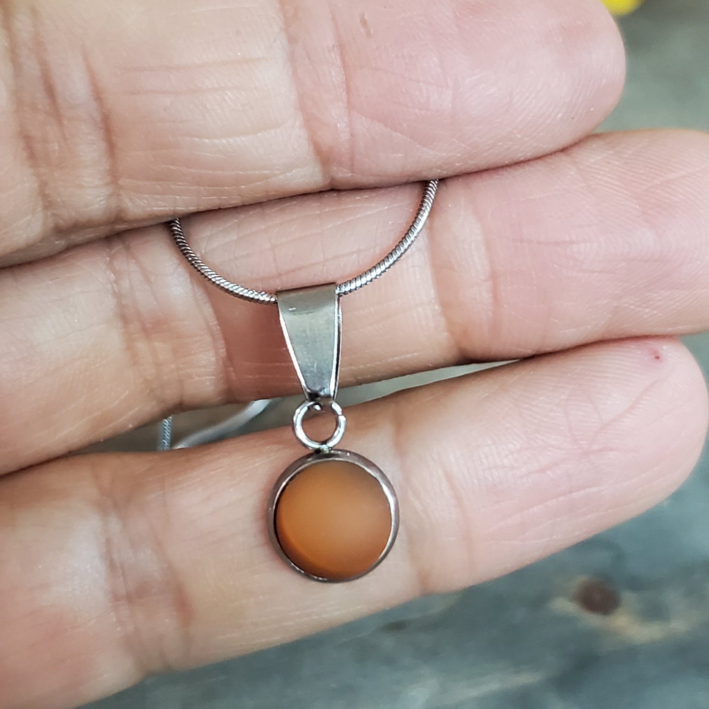 Série chocolat - plusieurs modèles - lustré et mat - Bijoux Le fil d'Ariane