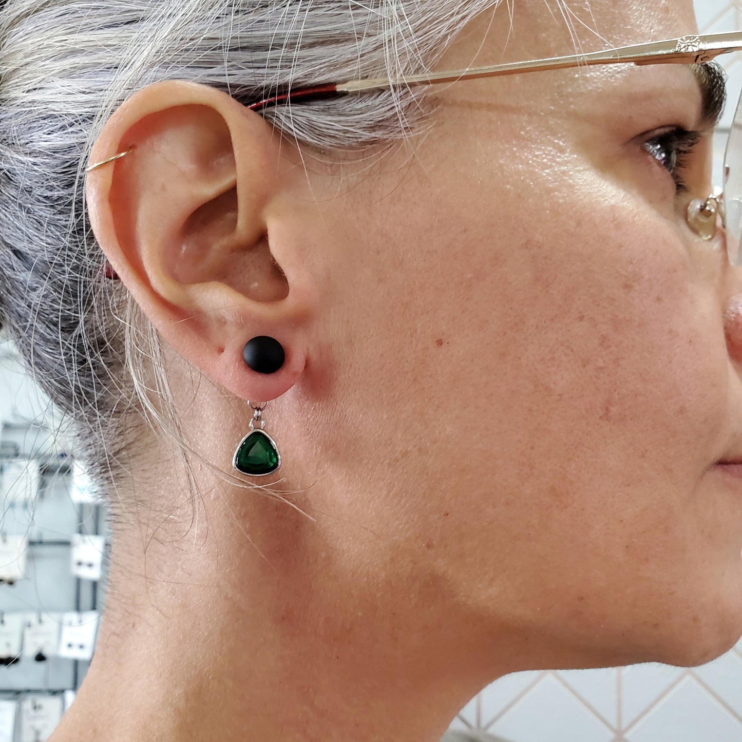 Boucles d'oreilles cristal vert - Bijoux Le fil d'Ariane