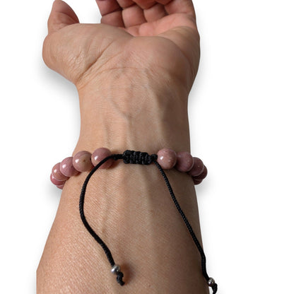 Bracelet Rhodonite rose et breloque de verre récupéré - Bijoux Le fil d'Ariane