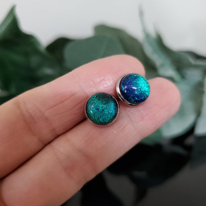 Cabochons emeraude (balade en forêt), verre fusion - Bijoux Le fil d'Ariane