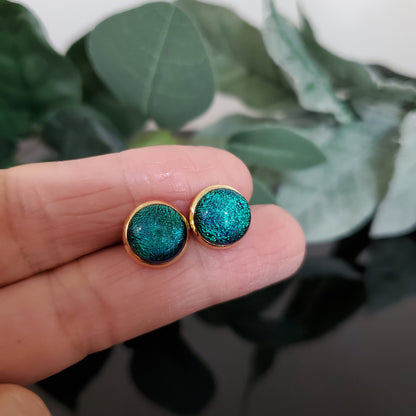 Cabochons emeraude (balade en forêt), verre fusion - Bijoux Le fil d'Ariane