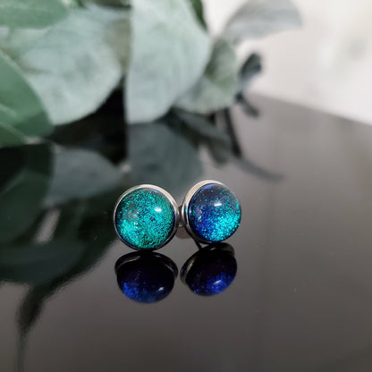 Cabochons emeraude (balade en forêt), verre fusion - Bijoux Le fil d'Ariane