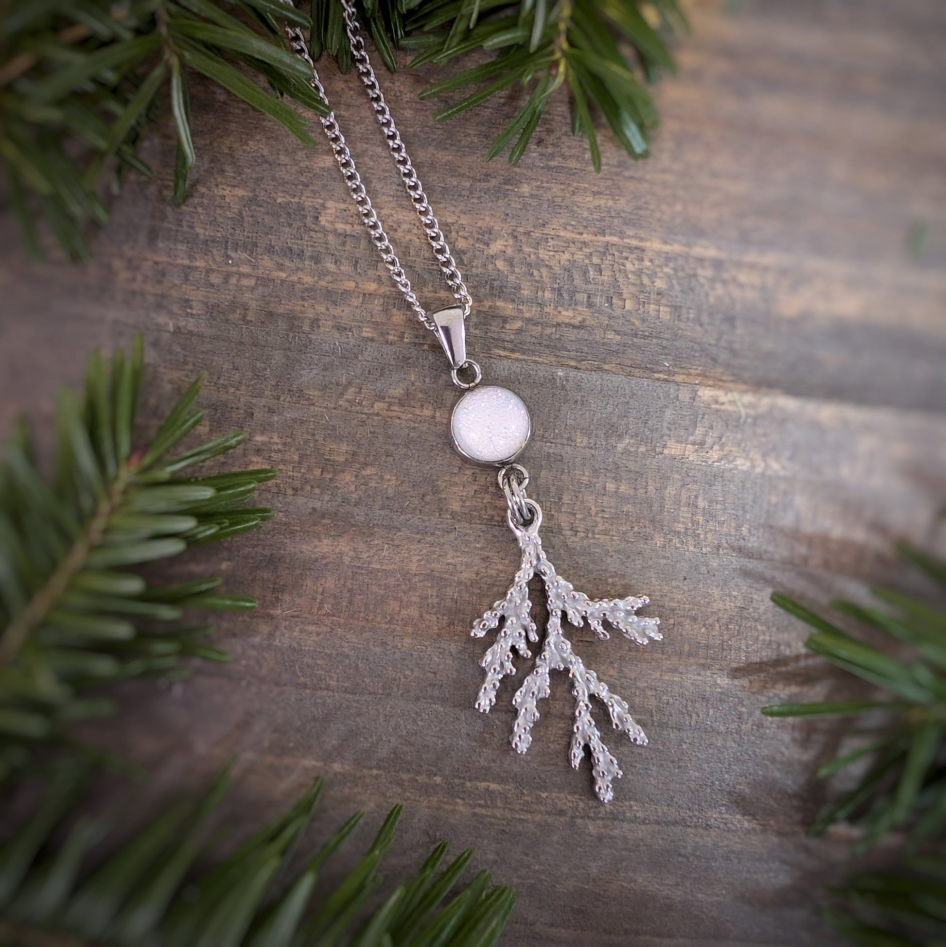 Collier cèdre - Bijoux Le fil d'Ariane