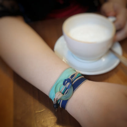 Horizon - Bracelet de soie à enrouler, anneau au choix - Bijoux Le fil d'Ariane
