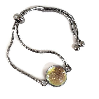 Adjustable hibiscus bracelet (salmon)