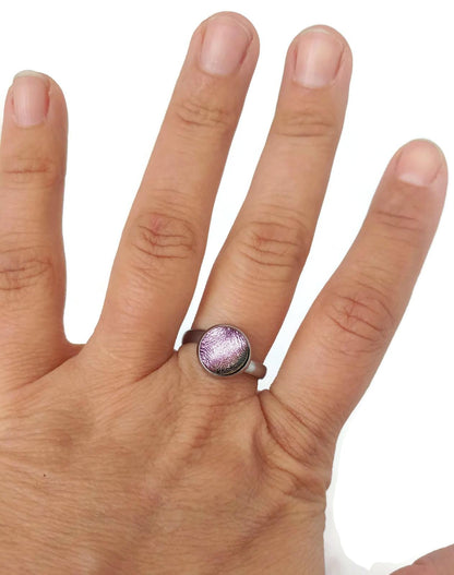 Bague rose pâle, verre fusion - Bijoux Le fil d'Ariane