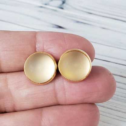 Boucles d'oreilles cabochons white russian - mat seulement - Bijoux Le fil d'Ariane