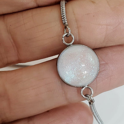 Bracelet ajustable blanc et bleu - Bijoux Le fil d'Ariane