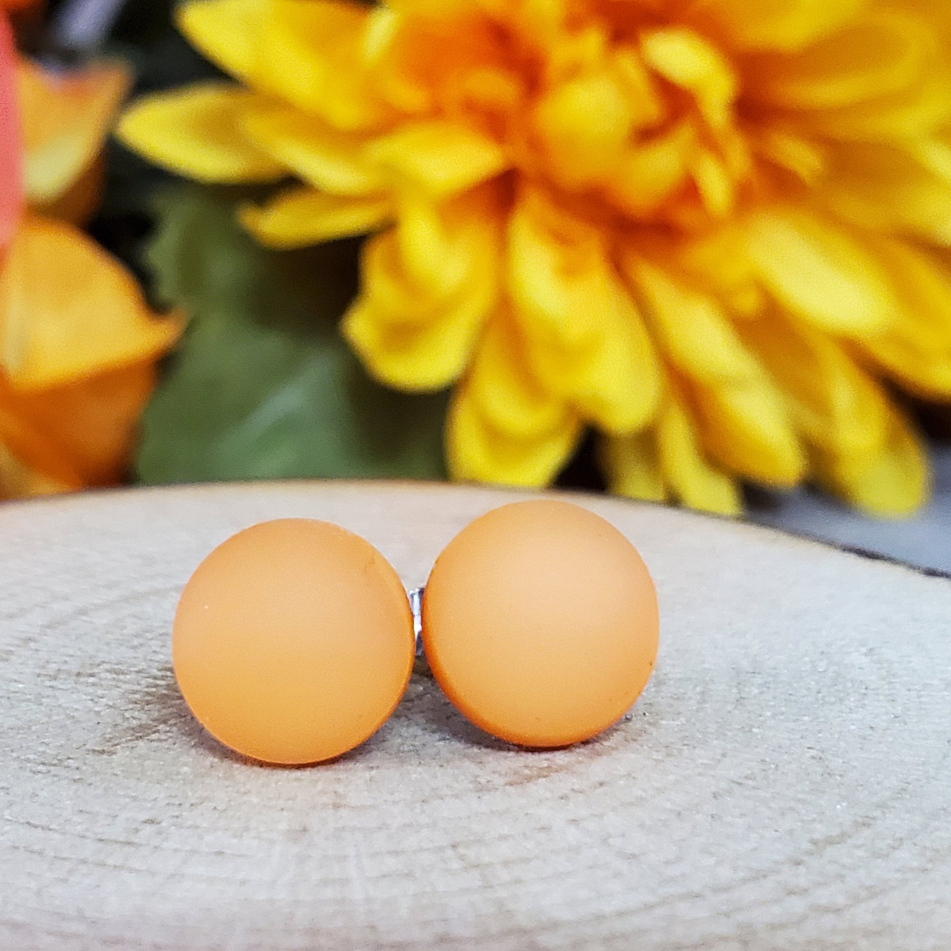 Série orange - plusieurs modèles - lustré et mat - Bijoux Le fil d'Ariane